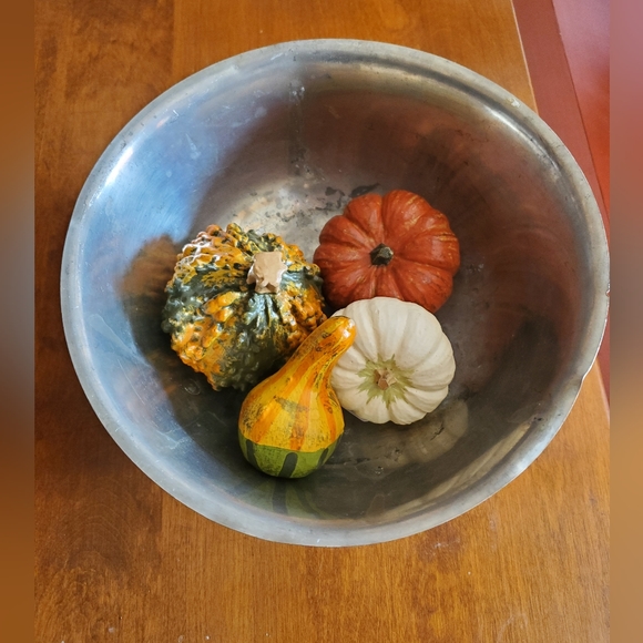 Vintage - International Pewter Reproduction Footed Revere Bowl (27635-4) - Picture 7 of 8